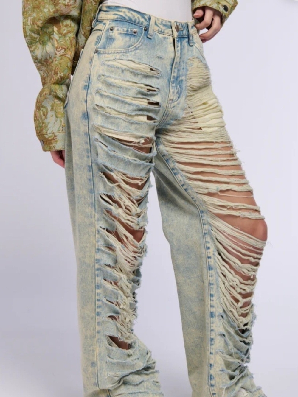 Akira Womens Acid Wash Heavily Distressed Shredded Wide Leg Jeans Light Blue 1X - Picture 2 of 16